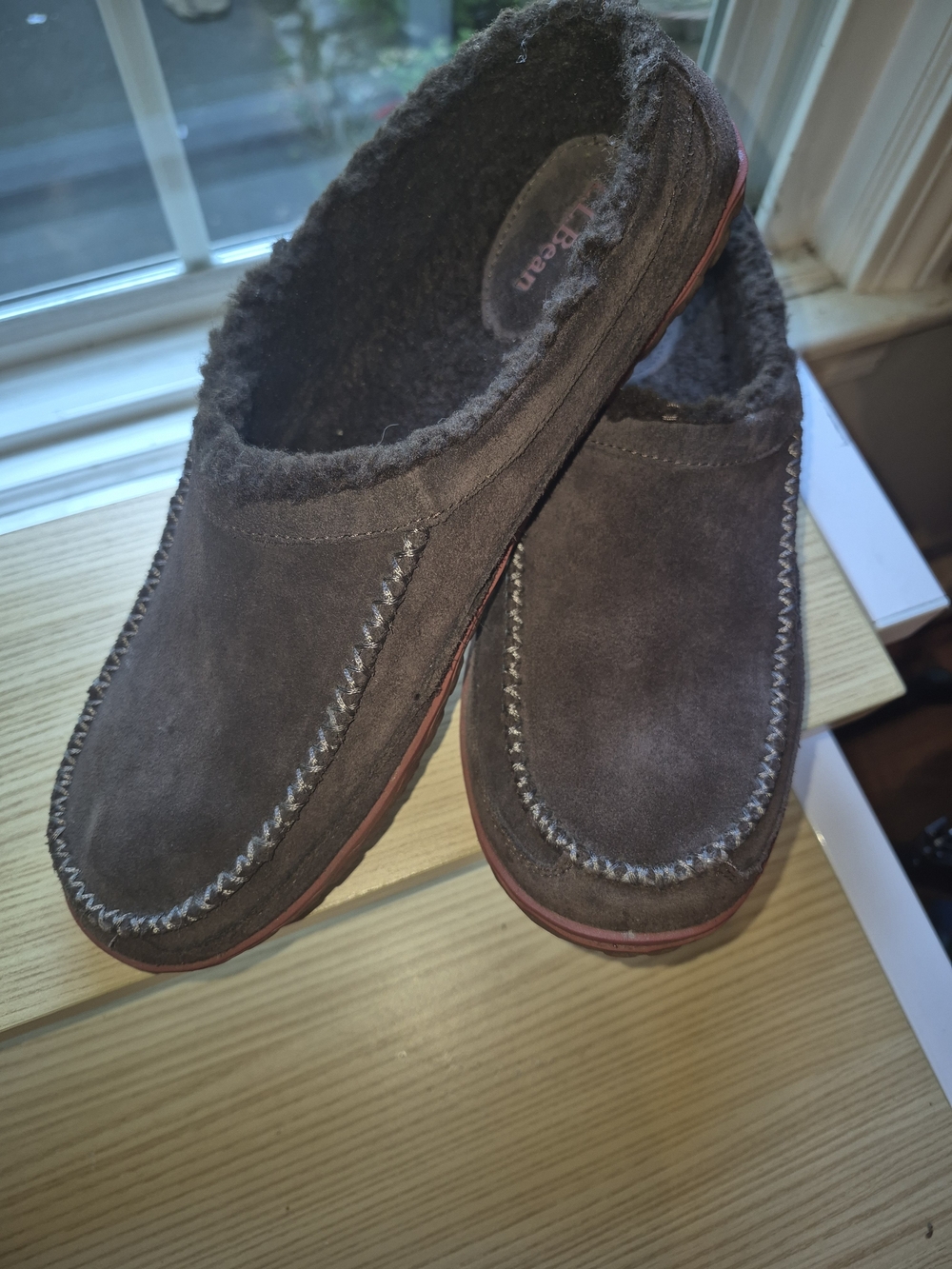LLBean Size 10 Men's Brown Suede Slip-On Slippers